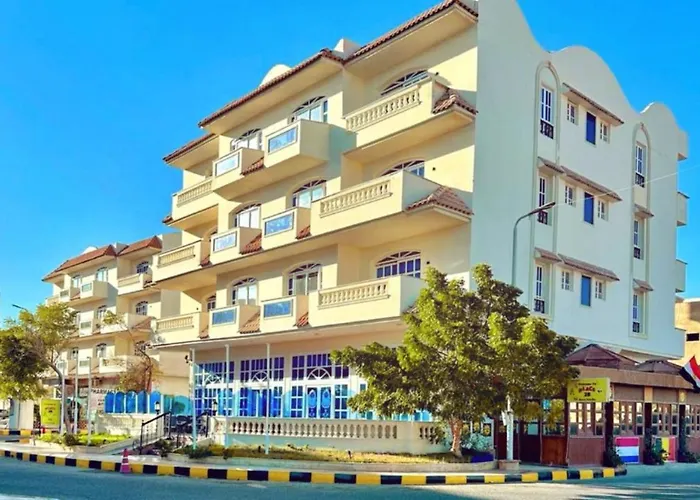 Davinci Family Hotel 3*