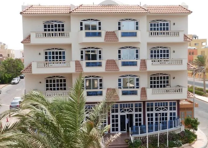 فندق Davinci Family 3*